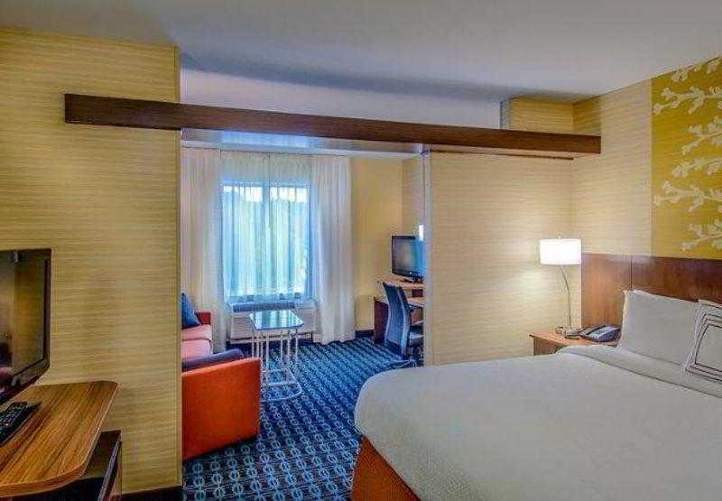 Fairfield Inn & Suites By Marriott ДюБоа Екстериор снимка