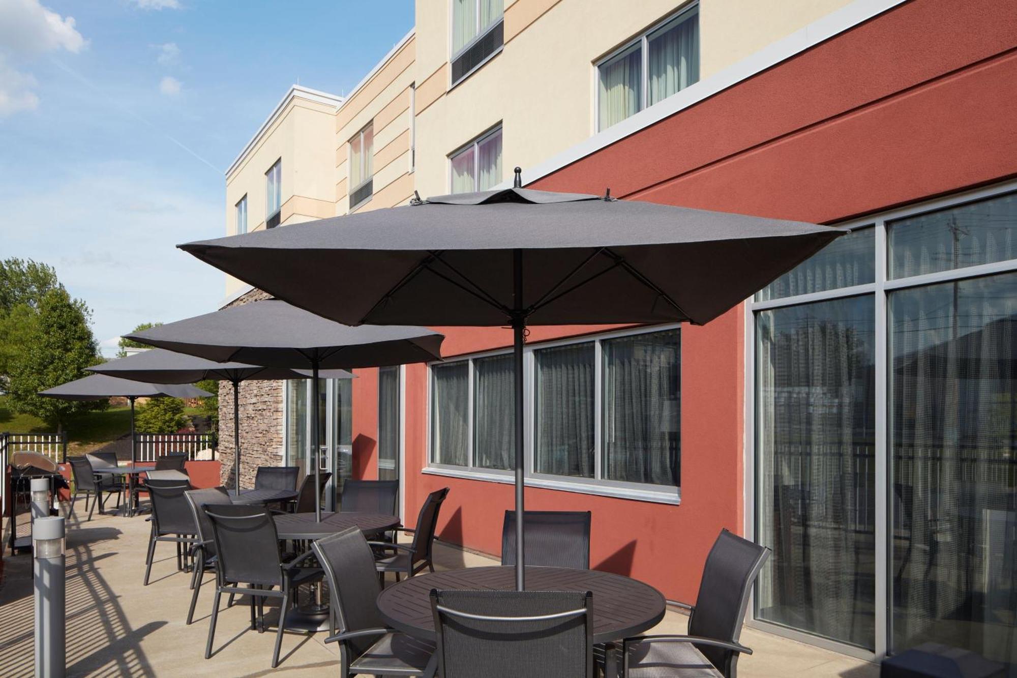 Fairfield Inn & Suites By Marriott ДюБоа Екстериор снимка
