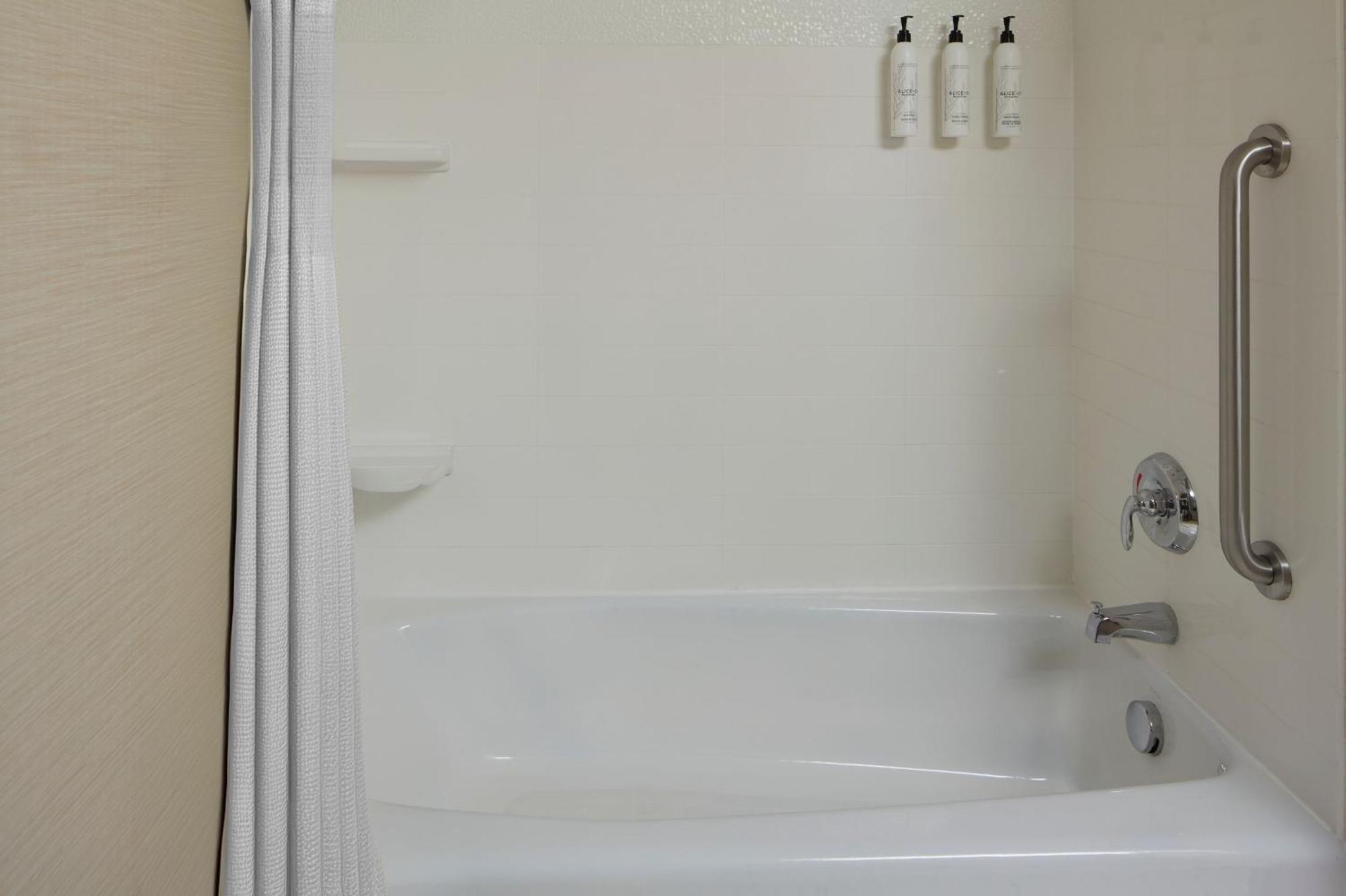 Fairfield Inn & Suites By Marriott ДюБоа Екстериор снимка