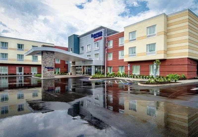 Fairfield Inn & Suites By Marriott ДюБоа Екстериор снимка